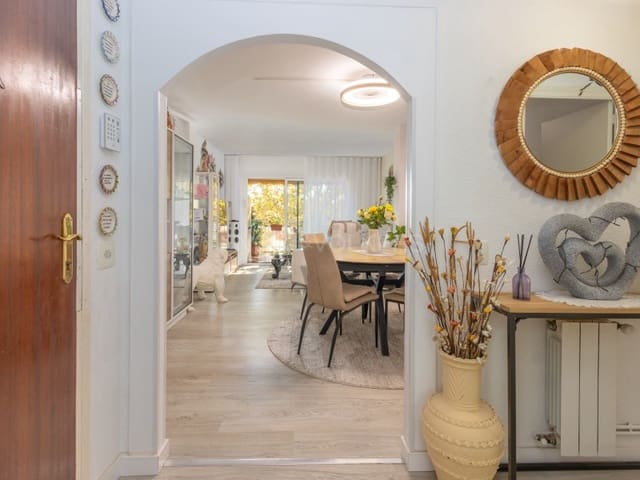 Piso de 3 habitaciones en S'Agaro, Castell-Platja d'Aro en venta - 360.000 € (Ref: 10049375)