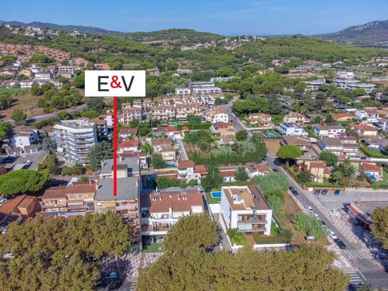 Piso de 3 habitaciones en S'Agaro en venta - 360.000 € (Ref: 10049375)