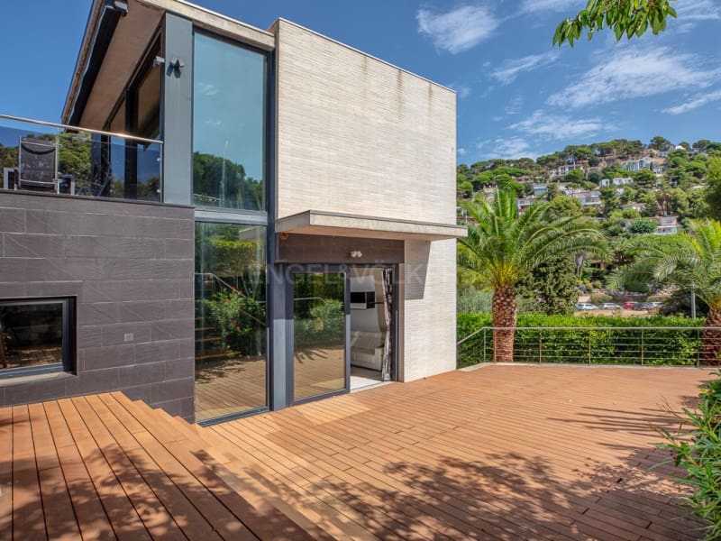 5 chambre Villa/Maison à vendre à Blanes avec piscine garage - 1 300 000 € (Ref: 10061710)