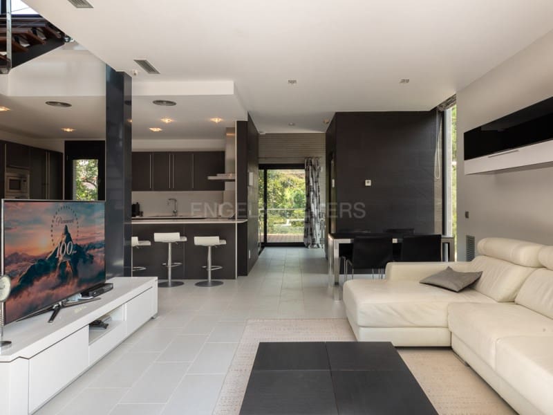 5 chambre Villa/Maison à vendre à Blanes avec piscine garage - 1 300 000 € (Ref: 10061710)
