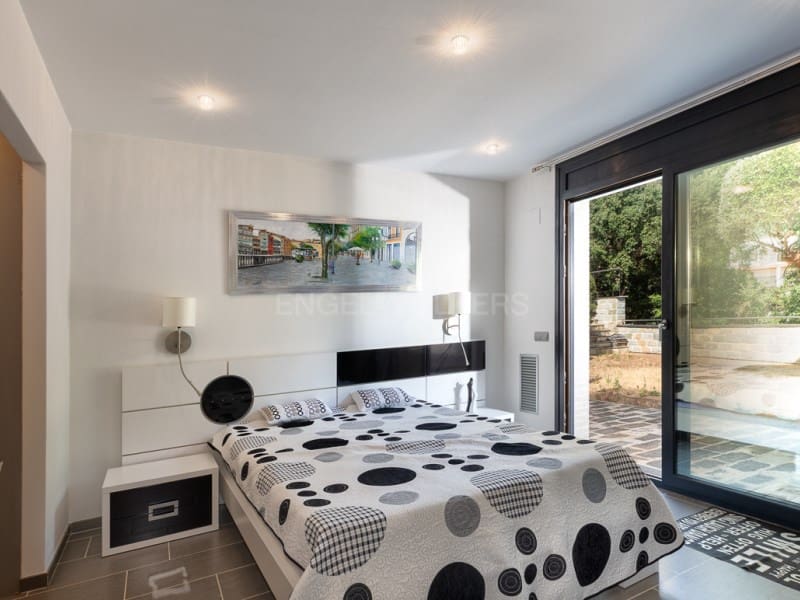 5 chambre Villa/Maison à vendre à Blanes avec piscine garage - 1 300 000 € (Ref: 10061710)