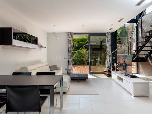 5 chambre Villa/Maison à vendre à Blanes avec piscine garage - 1 300 000 € (Ref: 10061710)
