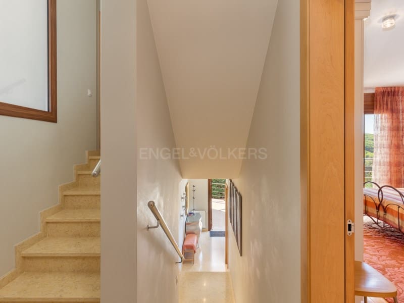 4 soverom Villa til salgs i Lloret de Mar med svømmebasseng - € 1 390 000 (Ref: 10070754)