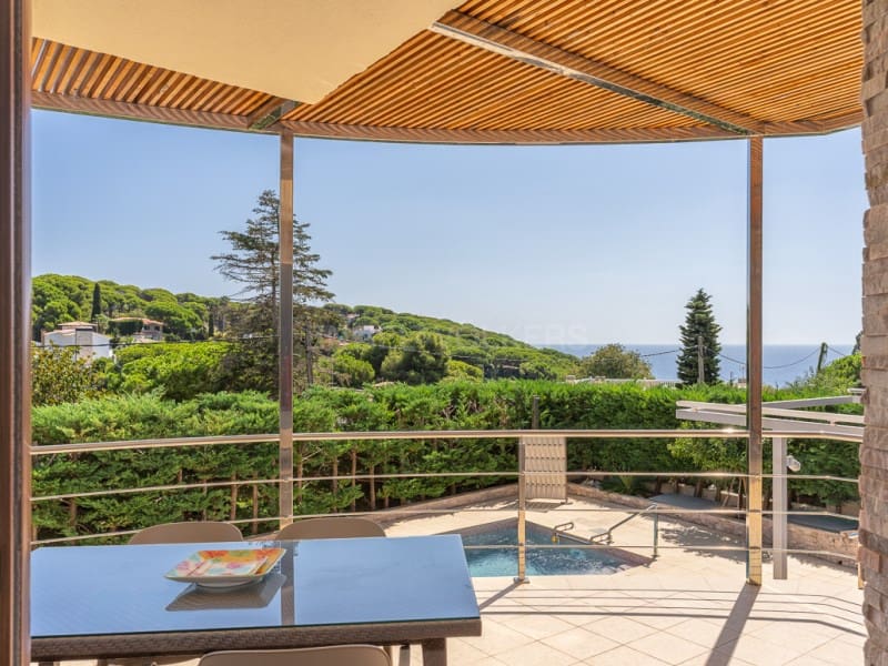 4 soverom Villa til salgs i Lloret de Mar med svømmebasseng - € 1 390 000 (Ref: 10070754)