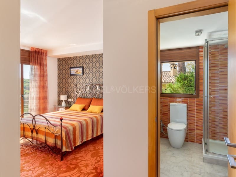 4 soverom Villa til salgs i Lloret de Mar med svømmebasseng - € 1 390 000 (Ref: 10070754)