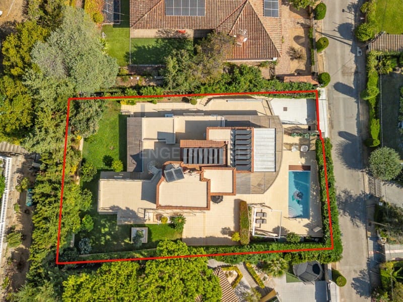 4 soverom Villa til salgs i Lloret de Mar med svømmebasseng - € 1 390 000 (Ref: 10070754)