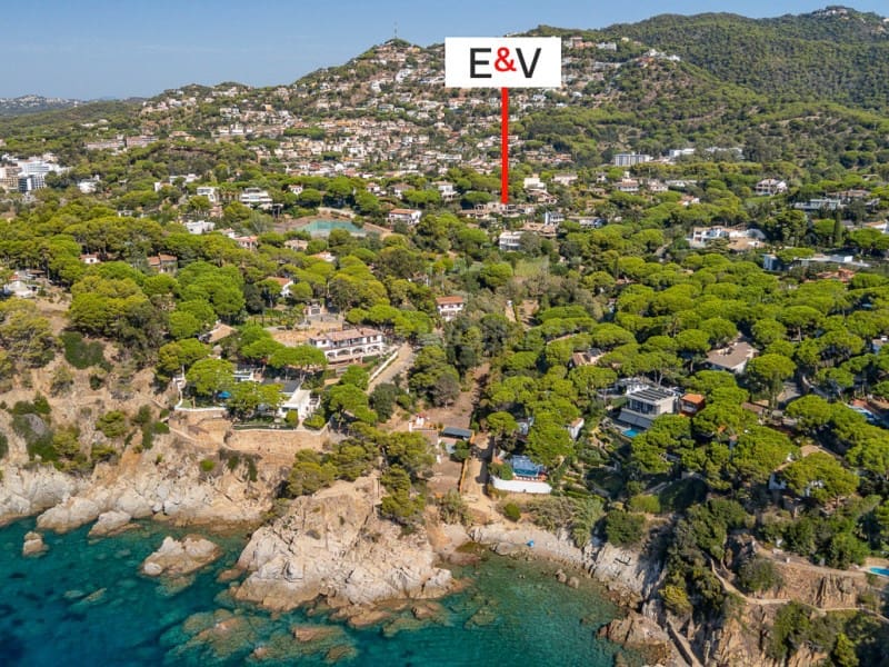 4 soverom Villa til salgs i Lloret de Mar med svømmebasseng - € 1 390 000 (Ref: 10070754)