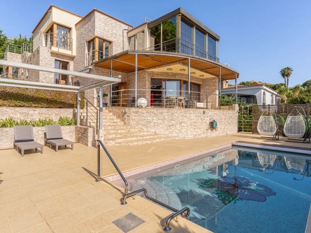 4 soverom Villa til salgs i Montgoda, Lloret de Mar med svømmebasseng - € 1 390 000 (Ref: 10070754)