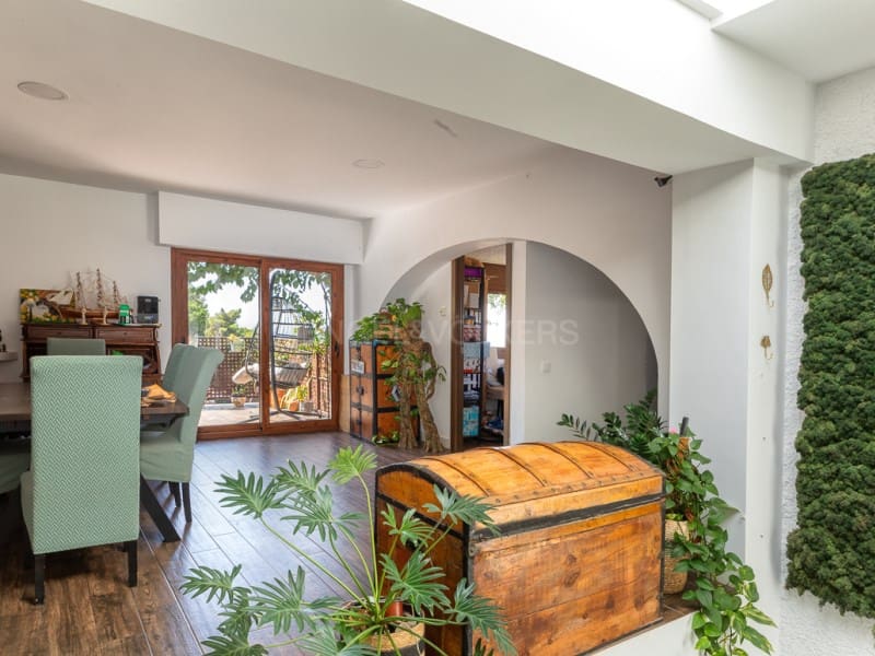 4 soverom Villa til salgs i Lloret de Mar med svømmebasseng - € 895 000 (Ref: 10075497)