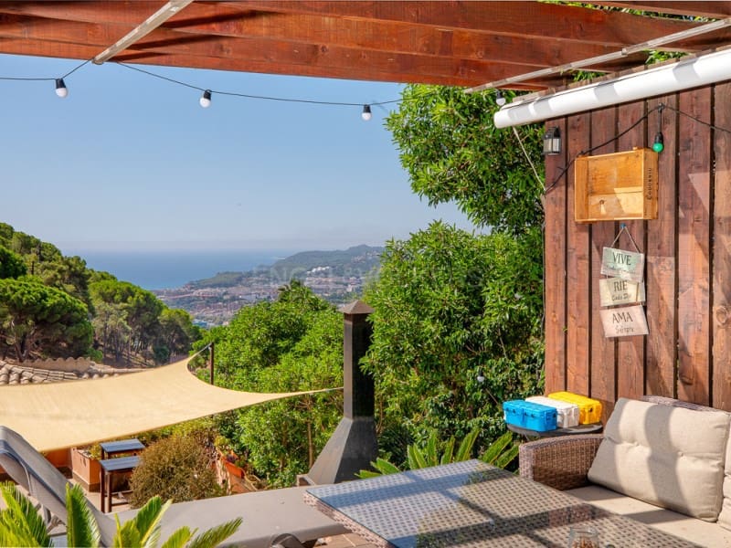 4 soverom Villa til salgs i Lloret de Mar med svømmebasseng - € 895 000 (Ref: 10075497)