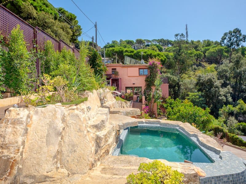 4 soverom Villa til salgs i Lloret de Mar med svømmebasseng - € 895 000 (Ref: 10075497)