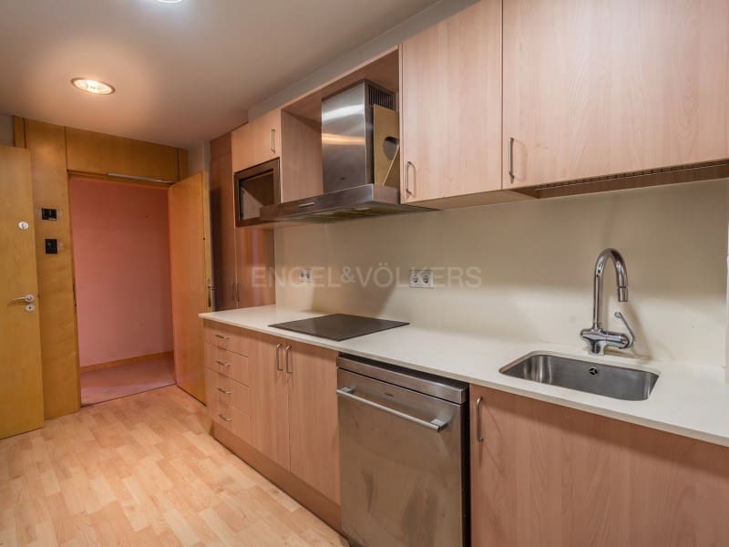 3 sypialnia Penthouse na sprzedaż w Lloret de Mar z garażem - 1 350 000 € (Ref: 10078194)
