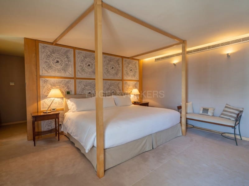 3 sypialnia Penthouse na sprzedaż w Lloret de Mar z garażem - 1 350 000 € (Ref: 10078194)