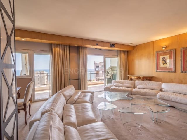 3 sypialnia Penthouse na sprzedaż w Fenals, Lloret de Mar z garażem - 1 350 000 € (Ref: 10078194)