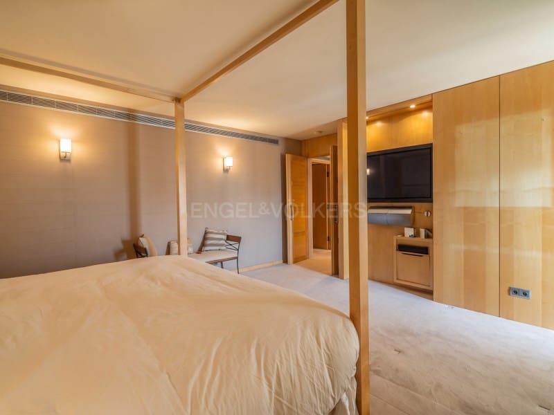 3 sypialnia Penthouse na sprzedaż w Lloret de Mar z garażem - 1 350 000 € (Ref: 10078194)