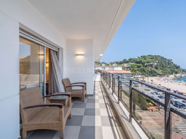 3 sypialnia Penthouse na sprzedaż w Fenals, Lloret de Mar z garażem - 1 350 000 € (Ref: 10078194)