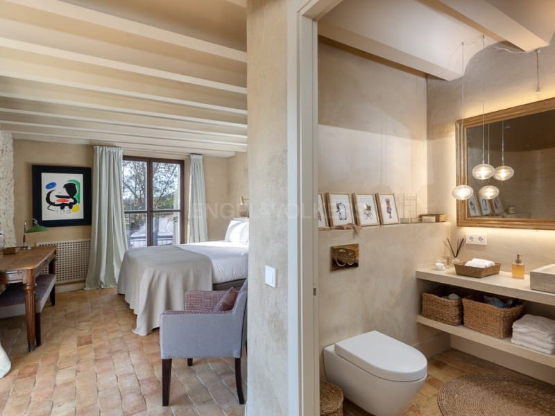 3 bedroom Finca/Country House for sale in Mont-ras - € 4,300,000 (Ref: 10078195)