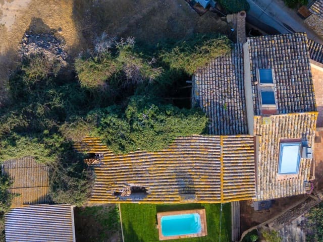 3 bedroom Finca/Country House for sale in Mont-ras - € 4,300,000 (Ref: 10078195)