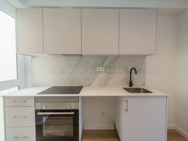 2 sypialnia Mieszkanie na sprzedaż w Fenals, Lloret de Mar z basenem - 315 000 € (Ref: 10081097)