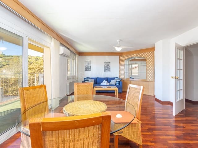 2 soveværelse Lejlighed til salg i S'Agaro, Castell-Platja d'Aro med swimmingpool garage - € 425.000 (Ref: 10102227)
