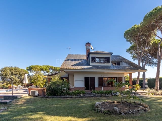 6 bedroom Villa for sale in El Mas Flassià, Vidreres with pool garage - € 695,000 (Ref: 10102228)