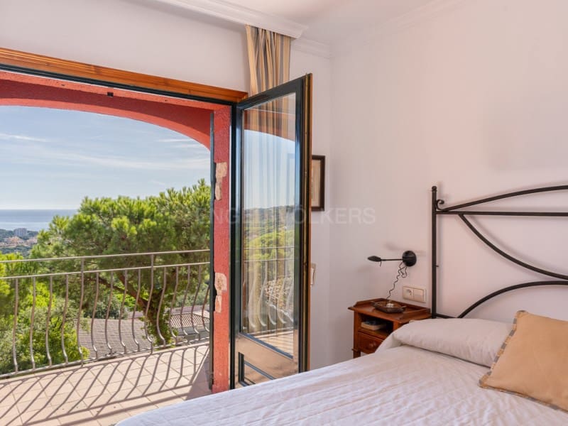 5 quarto Moradia para venda em Platja d'Aro com piscina garagem - 650 000 € (Ref: 10129069)