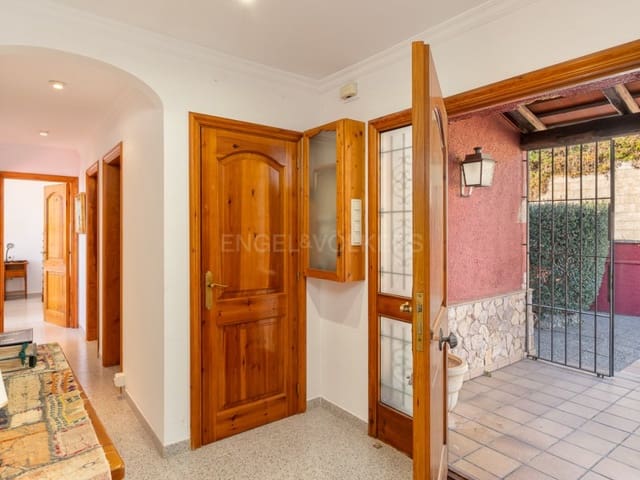 5 quarto Moradia para venda em Platja d'Aro, Castell-Platja d'Aro com piscina garagem - 650 000 € (Ref: 10129069)