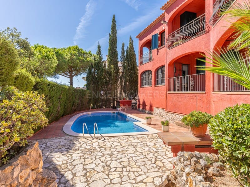 5 quarto Moradia para venda em Platja d'Aro com piscina garagem - 650 000 € (Ref: 10129069)