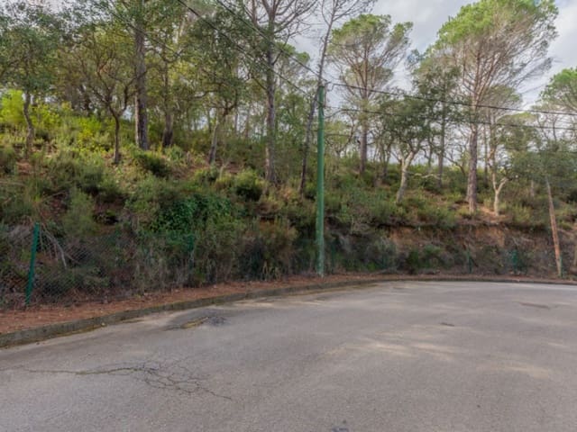 Grunde uden byggetilladelser til salg i Santa Cristina d'Aro - € 230.000 (Ref: 5121828)