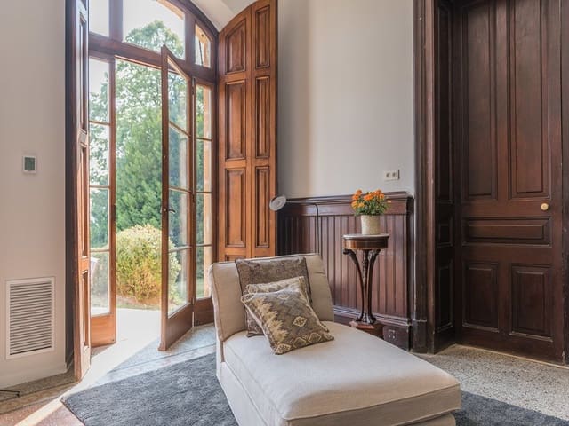 15 sovrum Villa till salu i Sant Hilari Sacalm med pool garage - 3 490 000 € (Ref: 5122152)