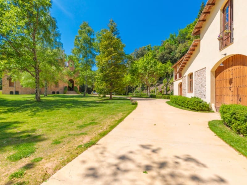 15 sypialnia Willa na sprzedaż w Sant Hilari Sacalm z basenem garażem - 3 490 000 € (Ref: 5122152)