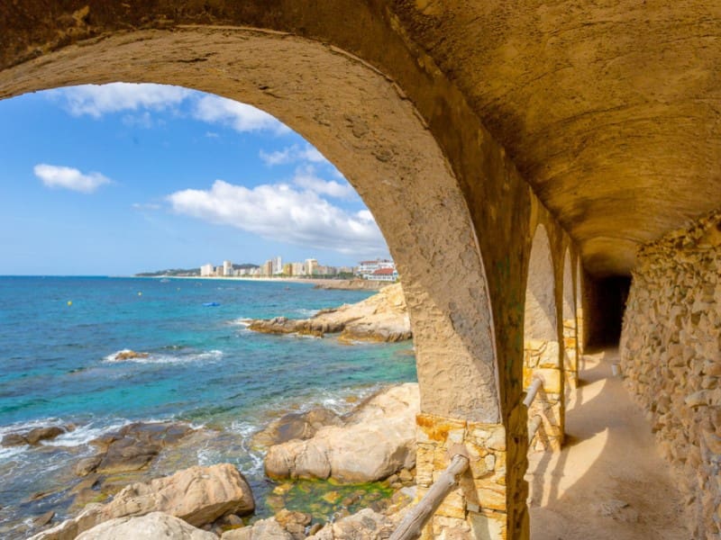 4 sypialnia Willa na sprzedaż w Platja d'Aro z basenem garażem - 2 650 000 € (Ref: 5122213)