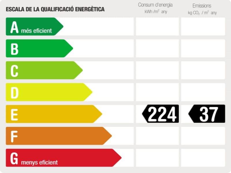 4 sypialnia Willa na sprzedaż w Platja d'Aro z basenem garażem - 749 000 € (Ref: 5122214)