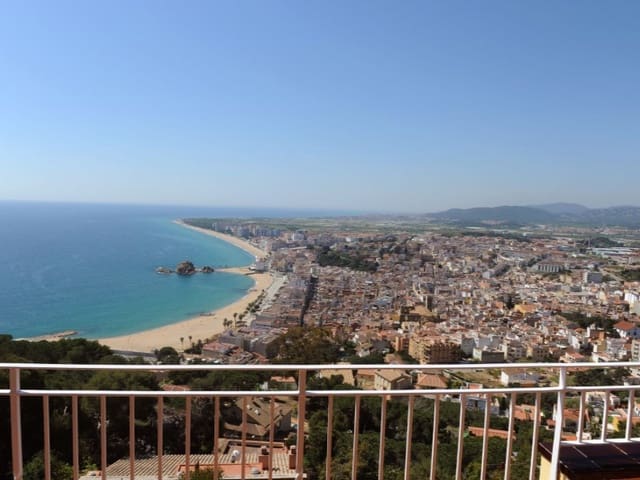 4 soveværelse Villa til salg i Blanes med swimmingpool garage - € 900.000 (Ref: 5122220)