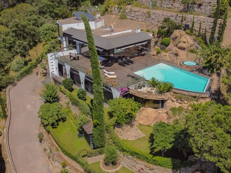 6 soverom Villa til salgs i Lloret de Mar med svømmebasseng garasje - € 1 990 000 (Ref: 5122273)