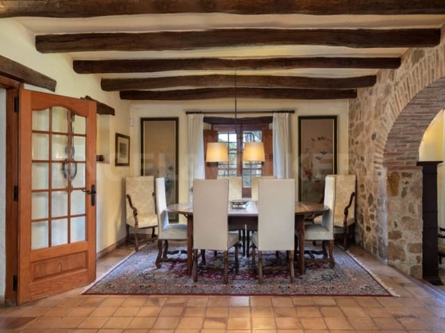 9 sypialnia Willa na sprzedaż w Santa Cristina d'Aro z basenem - 1 800 000 € (Ref: 7445732)