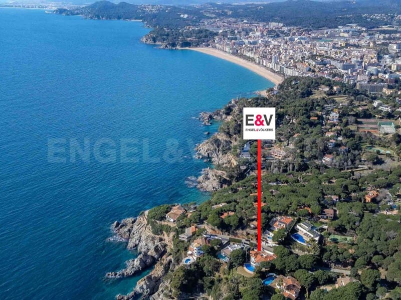 4 quarto Moradia para venda em Lloret de Mar com piscina - 2 950 000 € (Ref: 7445734)
