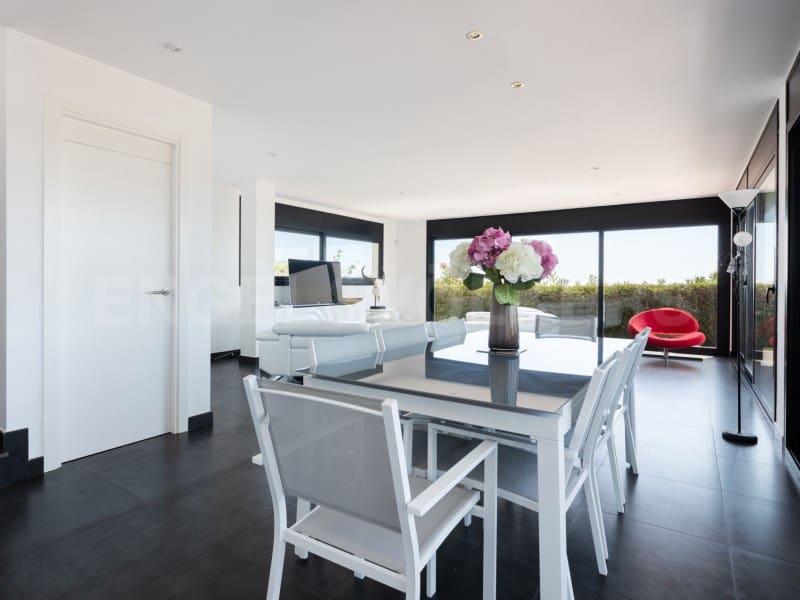 4 soveværelse Villa til salg i Lloret de Mar med swimmingpool garage - € 1.200.000 (Ref: 7445754)