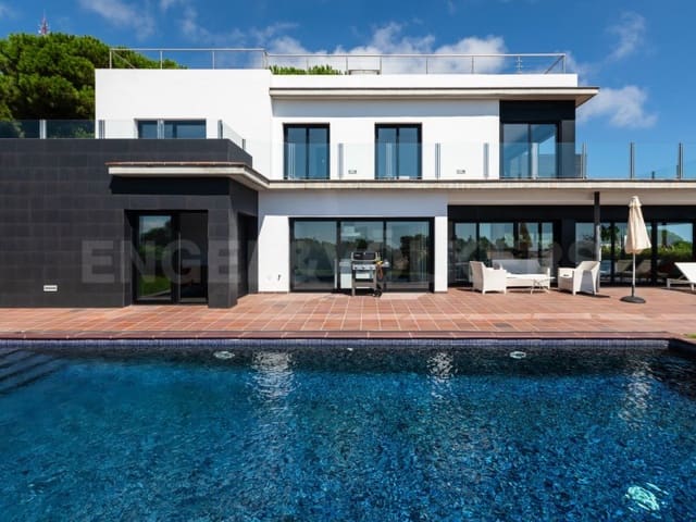 4 soverom Villa til salgs i Roca Grossa, Lloret de Mar med svømmebasseng garasje - € 1 200 000 (Ref: 7445754)