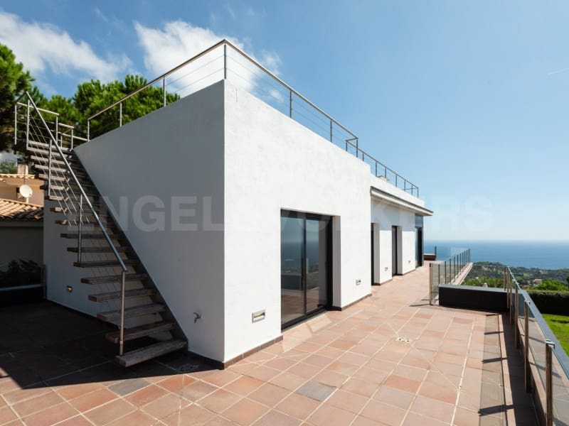 4 soveværelse Villa til salg i Lloret de Mar med swimmingpool garage - € 1.200.000 (Ref: 7445754)