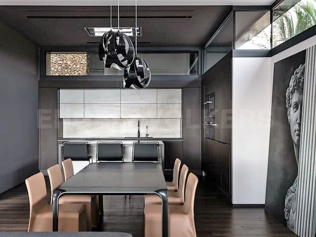 6 slaapkamer Villa te koop in Canyelles, Lloret de Mar met zwembad garage - € 4.500.000 (Ref: 7445765)