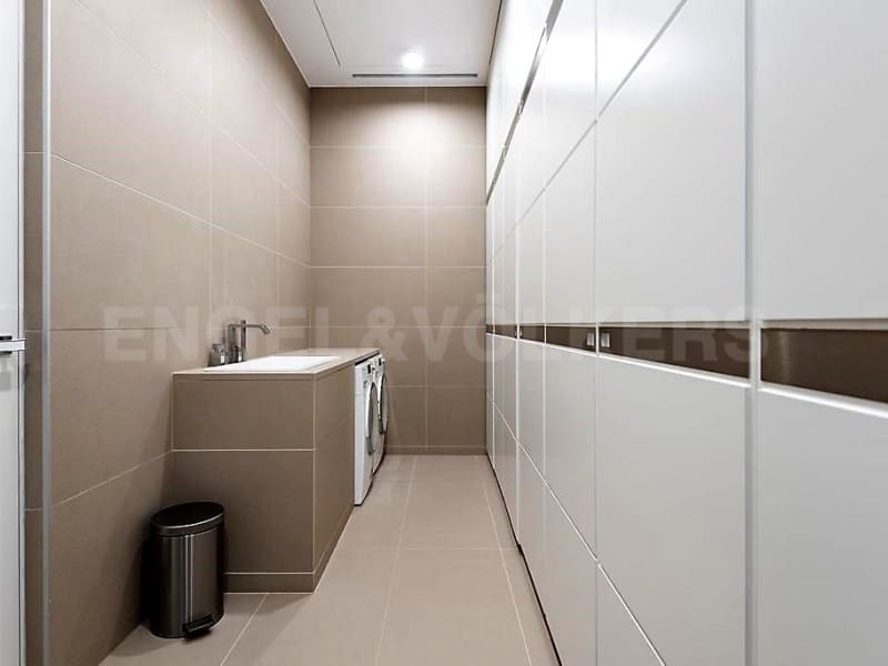 6 soverom Villa til salgs i Lloret de Mar med svømmebasseng garasje - € 4 500 000 (Ref: 7445765)