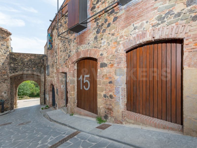 3 soverom Villa til salgs i Hostalric med garasje - € 690 000 (Ref: 7445781)