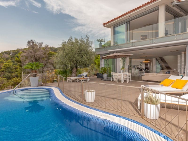 3 soverom Villa til salgs i Tossa de Mar med svømmebasseng garasje - € 1 315 000 (Ref: 7445790)