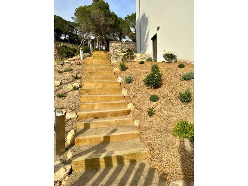 4 soverom Villa til salgs i Lloret de Mar med svømmebasseng garasje - € 869 500 (Ref: 7445792)