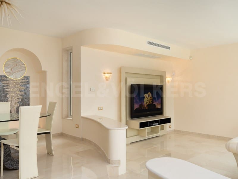 4 soveværelse Villa til salg i Lloret de Mar med swimmingpool - € 2.900.000 (Ref: 7445797)