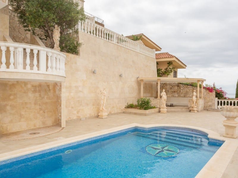 4 soveværelse Villa til salg i Lloret de Mar med swimmingpool - € 2.900.000 (Ref: 7445797)