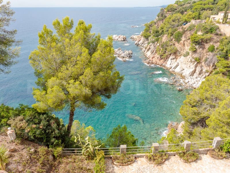 4 soveværelse Villa til salg i Lloret de Mar med swimmingpool - € 2.900.000 (Ref: 7445797)