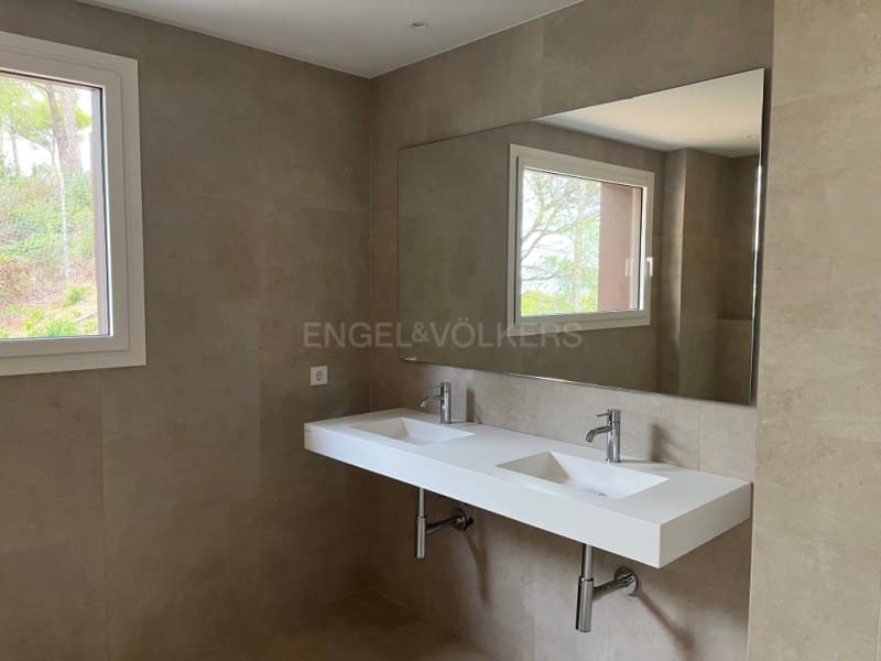 4 quarto Moradia para venda em Begur com piscina garagem - 2 675 000 € (Ref: 7445799)