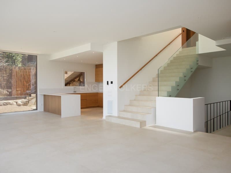 4 quarto Moradia para venda em Begur com piscina garagem - 2 675 000 € (Ref: 7445799)